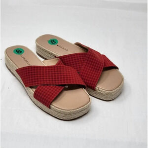 Lucky Brand Gayte Women's red Sandal size 8